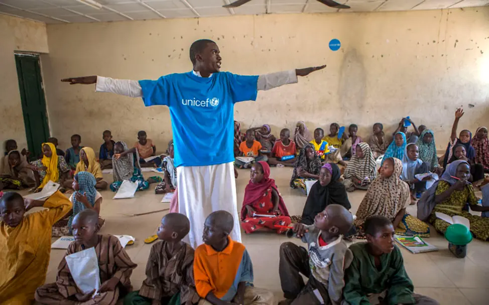 Ein Kinderfreundlicher Ort in Nigeria. | © UNICEF/UNI193700/Esiebo Bildung: Kinderfreundlicher Ort in Nigeria.