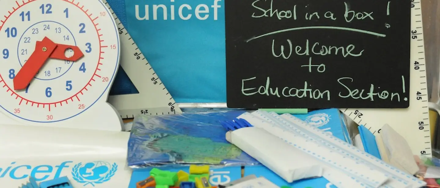 UNICEF bietet Material und Infos für Lehrer und Lehrerinnen © UNICEF/UN06548/Nesbitt UNICEF bietet Material und Infos für Lehrer und Lehrerinnen
