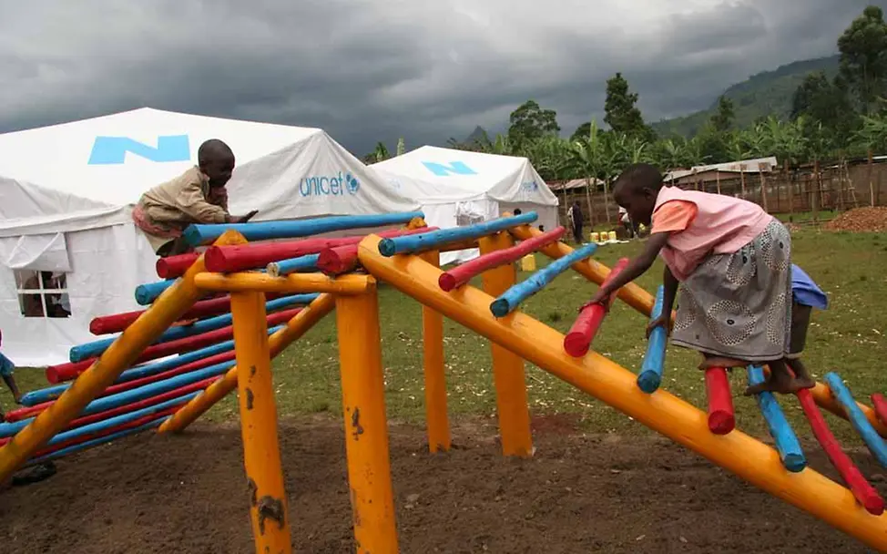 Kinderzentren – ein sicherer Ort Kinderzentren – ein sicherer Ort