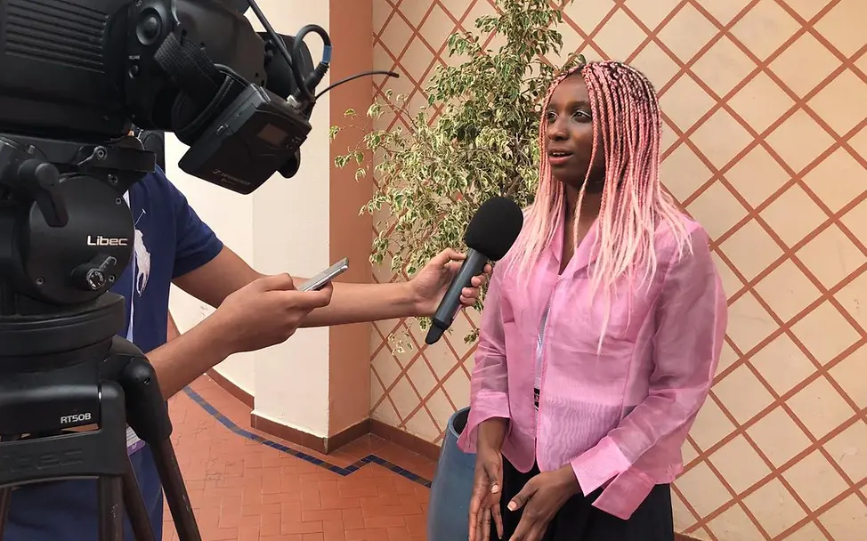 Die Jugendlichen zeigen sich engagiert, um ihre Interessen zu vertreten. | © privat GFMD: Jugendliche spricht beim Panel