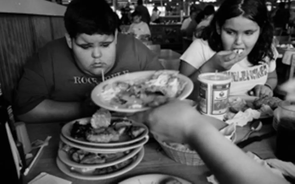 2. Prize: Generation XL | © Felicia Webb, Great Britain 2. Prize Photo of the Year 2003: Generation XL