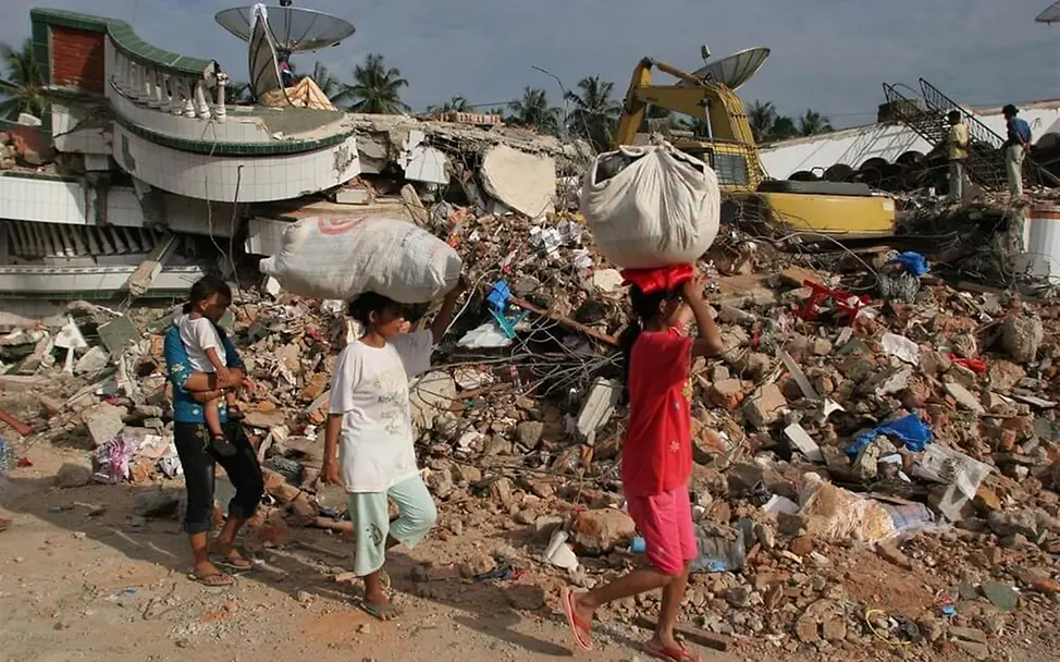Tsunami Weihnachten 2004: Große Zerstörung unter anderem in Indien, Sri Lanka und Thailand | © UNICEF/Estey Tsunami Weihnachten 2004: Große Zerstörung unter anderem in Indien, Sri Lanka und Thailand