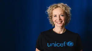 Katja Riemann - Kinderrechte leben. Demokratie stärken. | © UNICEF/Max Menning Katja Riemann - Kinderrechte leben. Demokratie stärken.