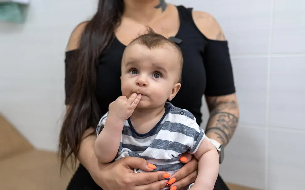 Impfungen schützen vor vielen unterschiedlichen Krankheiten. | © UNICEF/Vashkiv Impfungen Baby: Die Impfstoffe schützen die Kinder vor lebensbedrohlichen Infektionskrankheiten.