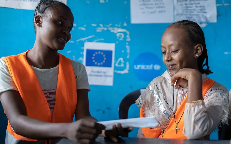 Tesfaye Turufta (15) engagiert sich im Gender Clubs an ihrer Schule. | © UNICEF/Tesfaye Menstruation: Tesfaye Turufta (15) engagiert sich im Gender Clubs an ihrer Schule
