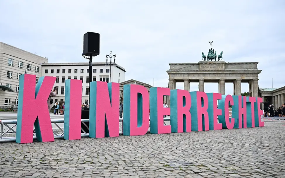Kinderrechte sind wichtig für Demokratie. | © Paula G. Vidal Was ist Demokratie einfach erklärt: Kinderrechte sind wichtig für Demokratie.