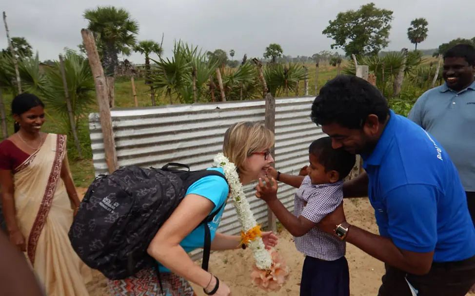 Begrüßung in Kaiveli | © UNICEF DT/Beate Jung Sri Lanka: Begrüßung in Kaiveli