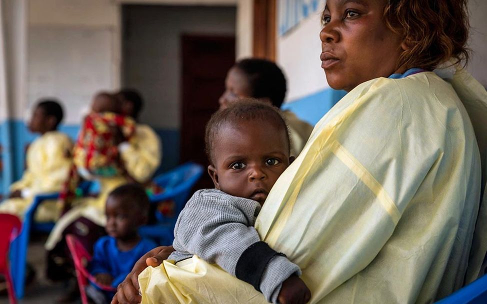 Ebola im Kongo stellt WHO unter Zugzwang