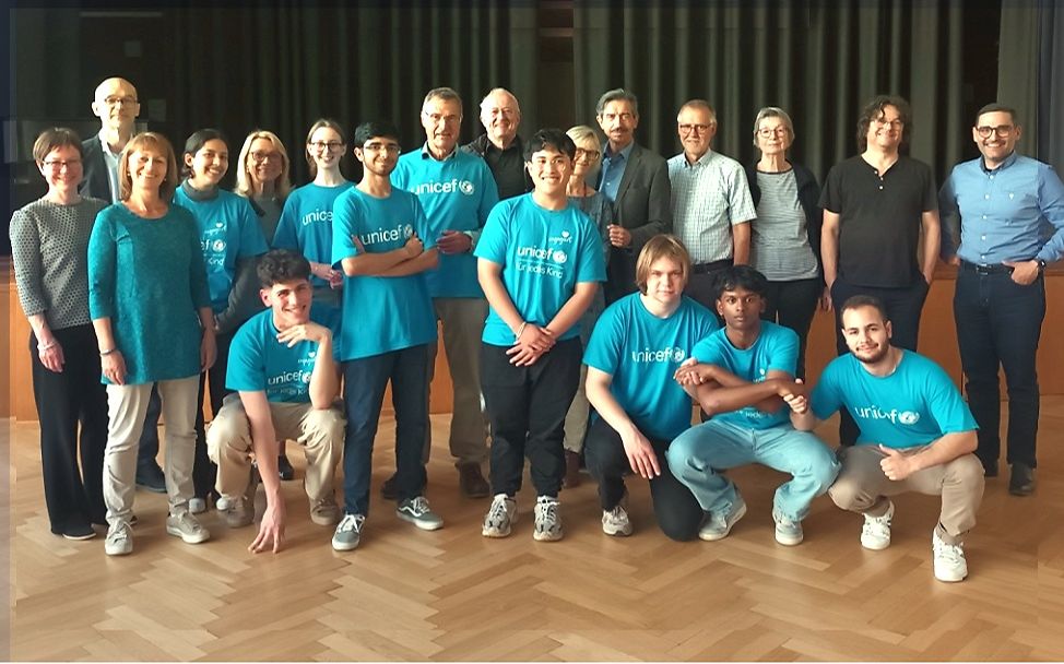 Gruppenbild, UNICEFs »Kochen für Freunde« am 19. Juni 2024 im FKG in Göttingen